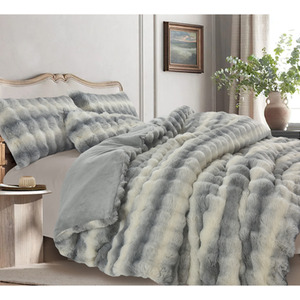 Luxury Thermal Supersoft Faux Fur Printed Duvet Set