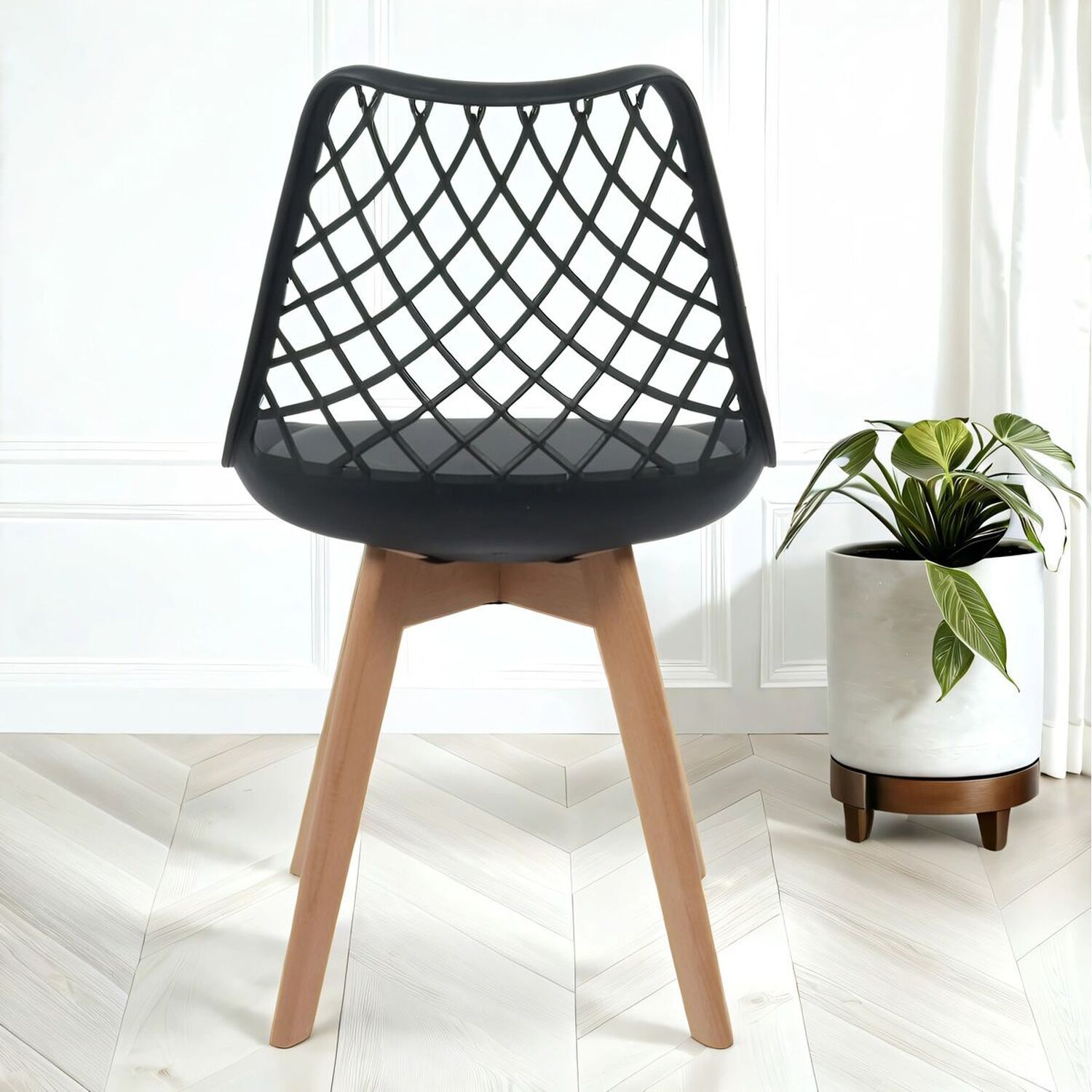 Alma Dining Chair With Wooden Legs - Black 2