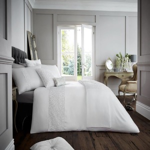 Premium Polycotton Venice Duvet Cover With Pillowcases