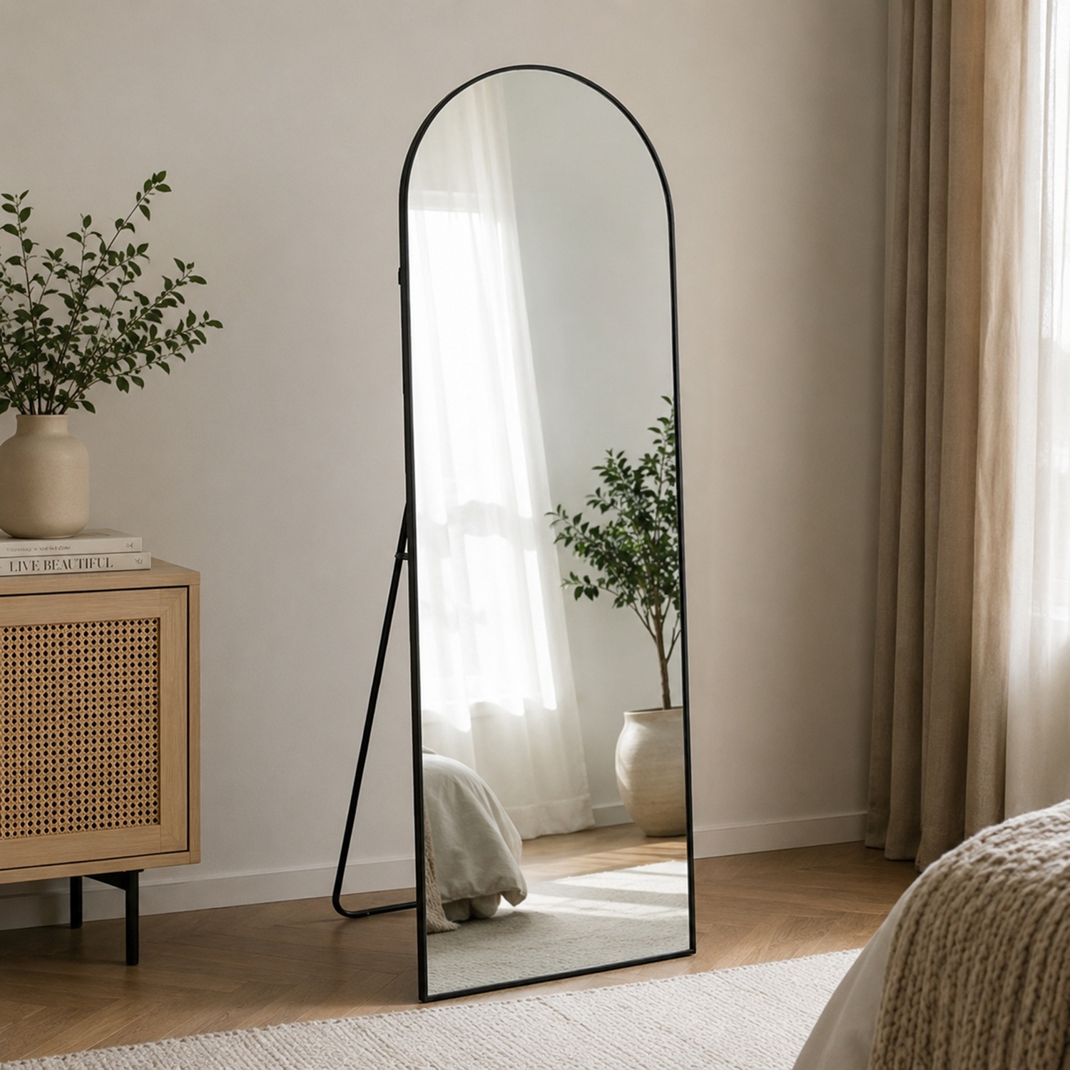 Gr8 Home Rectangular Framed Arched Full Length Mirror