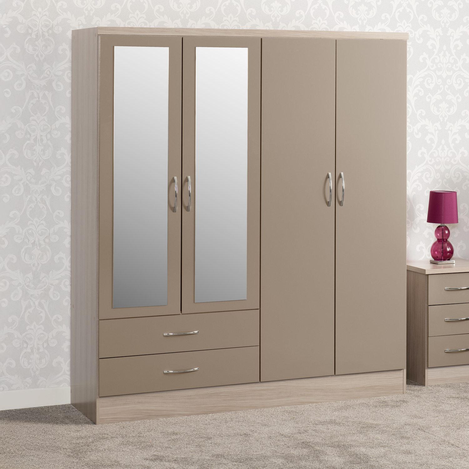 Nevada 4 Door 2 Drawer Wardrobe - Oyster Gloss, Light Oak