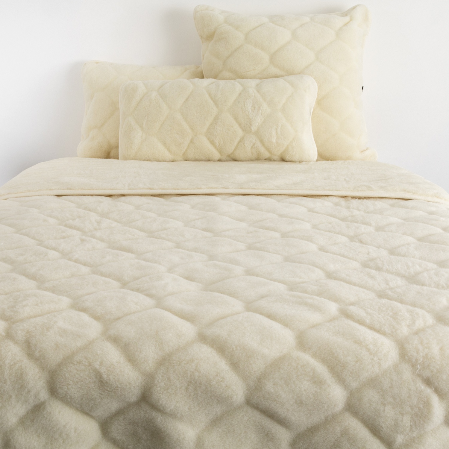 Cashmere Wool Quilt - White King